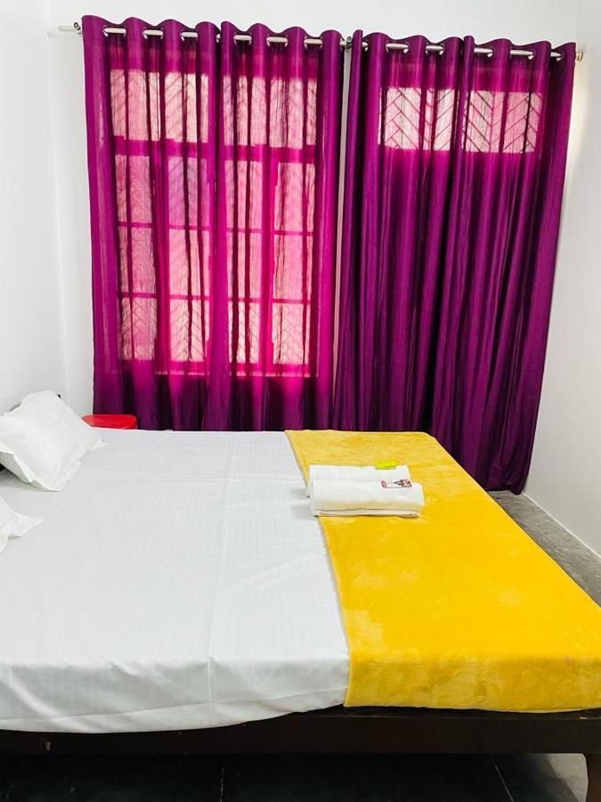 Shree Balaji Homestay Ayodhya Esterno foto